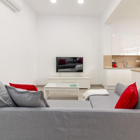 Homeforguest Moderno Apartamento En Santa Cruz Exterior photo